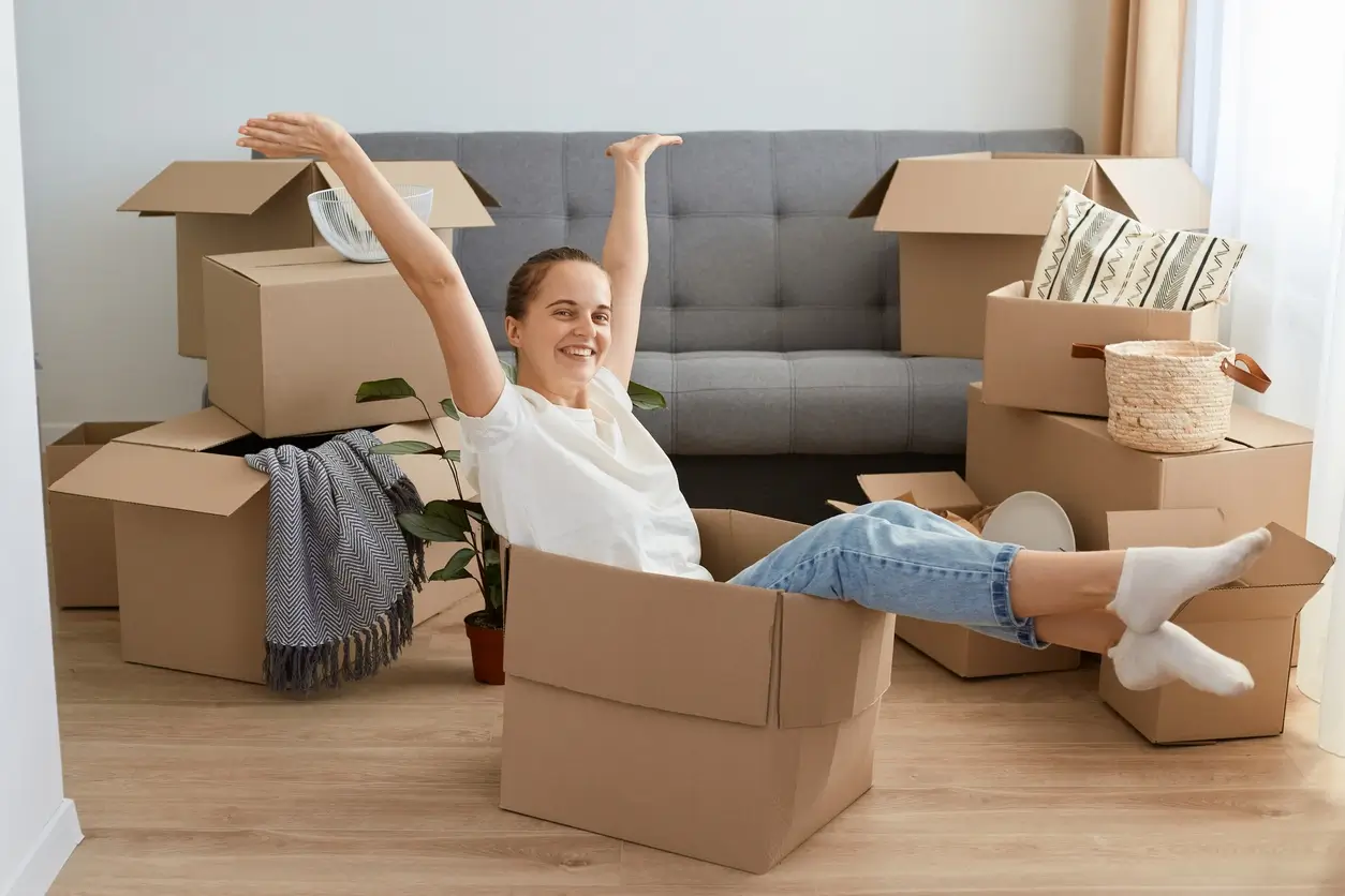 Etudiante dans son logement FJT à Toulouse