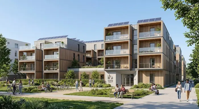 Vue extérieure ensoleillée d'une résidence étudiante moderne et écologique en 2026, avec des étudiants se détendant dans le parc devant le bâtiment.