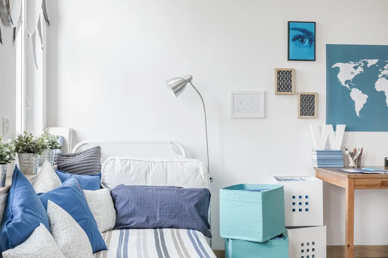 Exemple de studio moderne en résidence étudiante à Mulhouse
