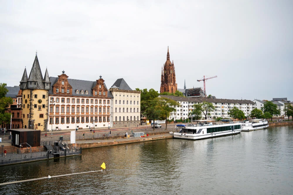 Vue au loin d'un logement étudiant à Strasbourg